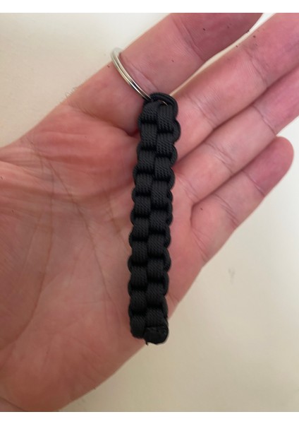 Siyah Paracord Anahtarlık fırsatları