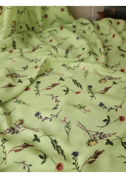 Pamuk Viskon Dökümlü Kumaş Zarif Çiçek Desenlidir Yeşil Zemin Rengindedir Dökümlüdür