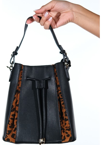 Maralıs Siyah Taba Desenli Kadın Boğmalı Kol Çantası fiyatları