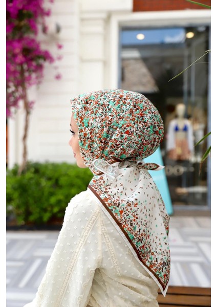 Zarafet Desenli Eşarp Kahverengi