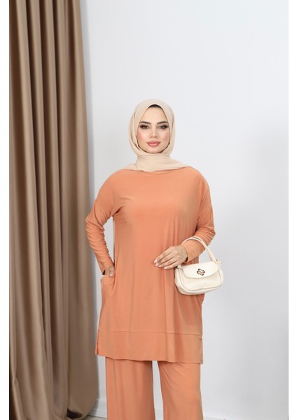 Yanları Cepli Sandy Pantolonlu Takım modelleri