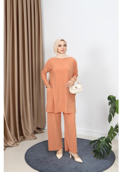 Yanları Cepli Sandy Pantolonlu Takım fırsatları