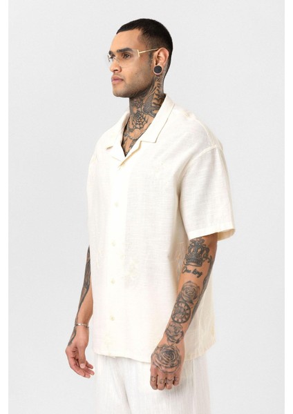 Oversize Nakış Detaylı Kısa Kol Gömlek Naturel fırsatları