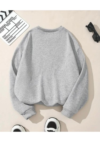 Kelebek Desen Detaylı Bisiklet Yaka Içi Polarlı Sweatshirt fiyatları