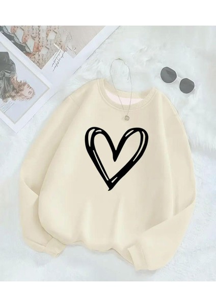 Kalp Baskılı Bisiklet Yaka Içi Polarlı Sweatshirt