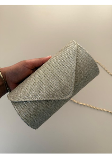 Kadın Simli Zincir Askılı Abiye El Çantası – | Gümüş, Altın, Siyah