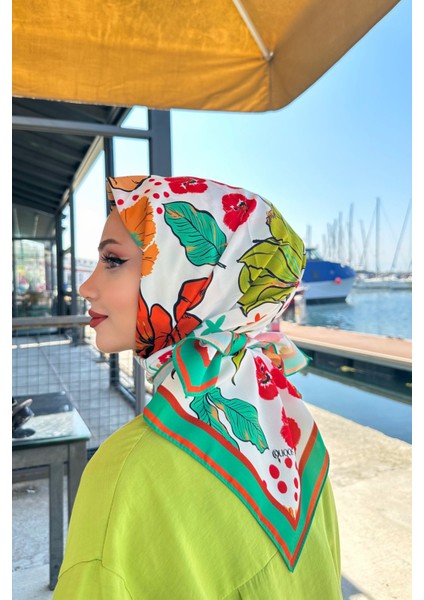 Rosa Desenli Eşarp Benetton