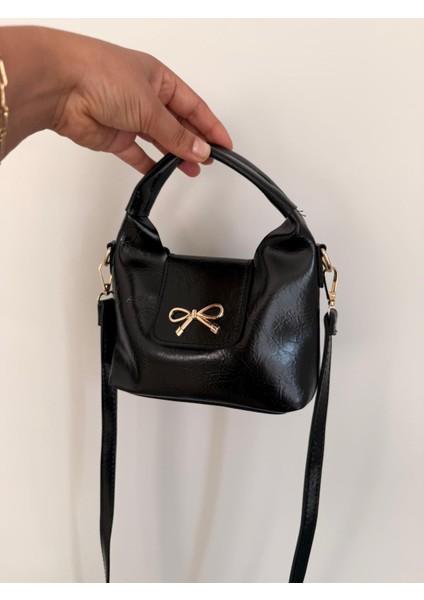 Mini Kadın Omuz ve El Çantası | Zarif Fiyonklu Model – 5 Renk Seçeneği