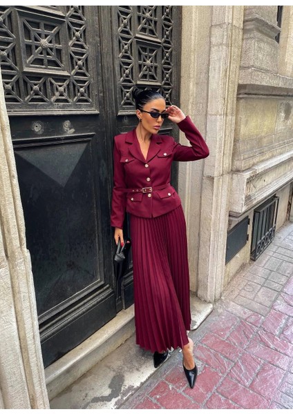 Bordo Kemerli Blazer Ceket ve Pilliseli Takım