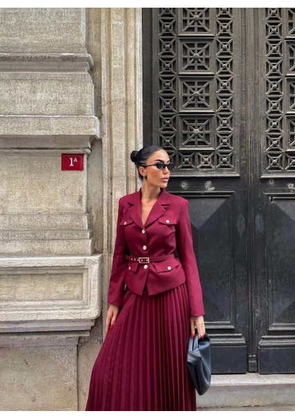 Bordo Kemerli Blazer Ceket ve Pilliseli Takım
