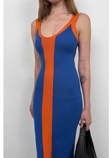 Çift Renk Yırtmaç Detay Elbise fırsatları