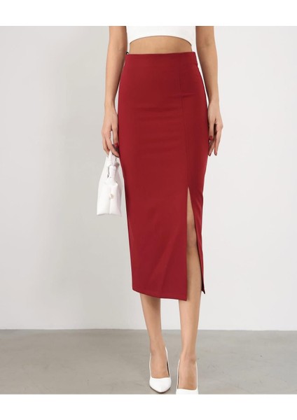 Kadın Yırtmaç Detaylı Midi Boy Kalem Etek