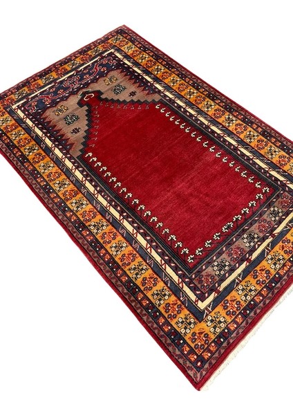 El Dokuma Vintage Kafkas Halısı 103X160 Kırmızı %100 Yün Namazlık modelleri