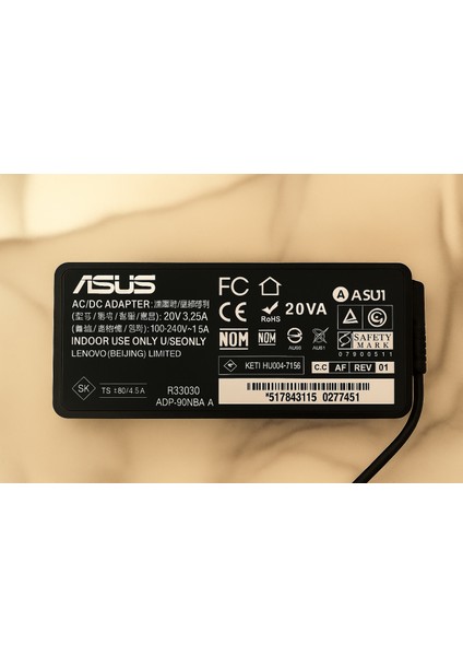 20V 3.25A 65W ADP-65DW A USB Type-C Şarj Adaptörü