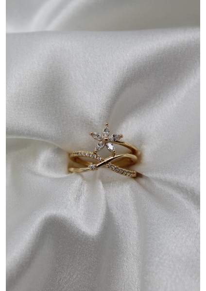 Vıp Çelik Minimal Seri Zirkon Taşlı Papatya Ayarlanabilir Sarmal Model Yüzük