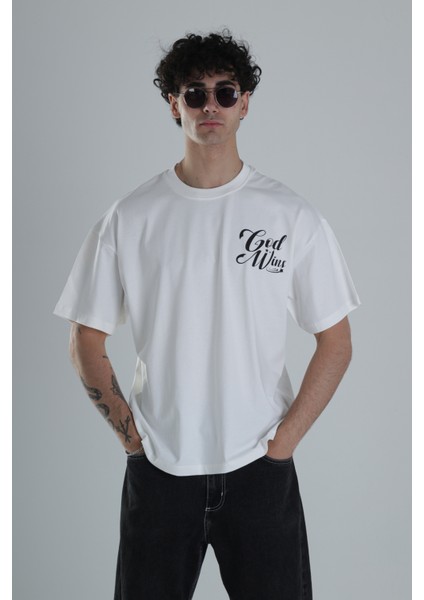 God Wins Beyaz Oversize Tasarım T-Shirt