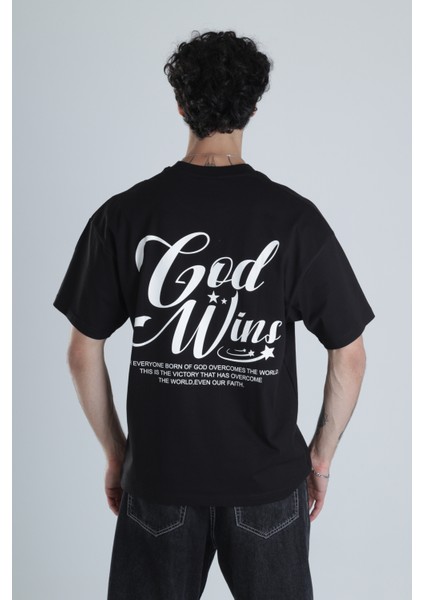 God Wins Siyah Oversize Tasarım T-Shirt fırsatları