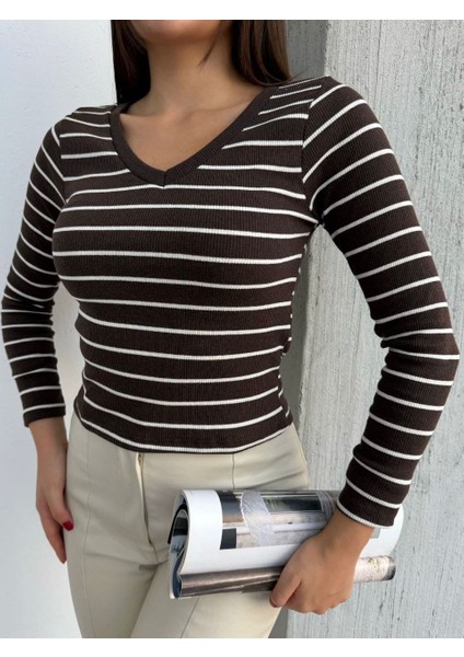 Çizgili ve Yaka Bluz
