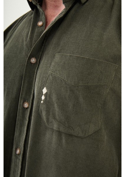 Düz Slim Fit Nakış Detaylı Kadife Erkek Gömlek fiyatları