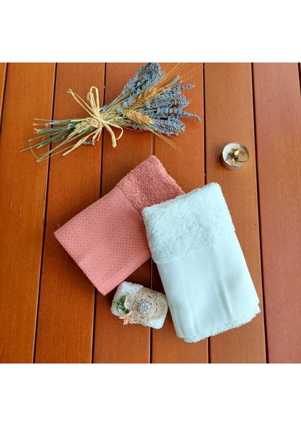 30X50CM 2 Ad Havlu + Sabun Küçük fiyatları