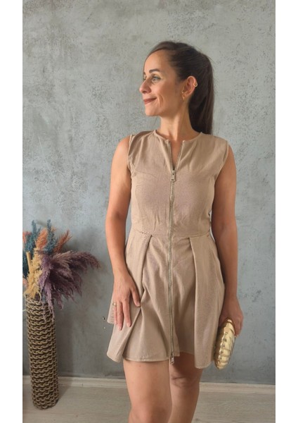 Önden Fermuarlı Kısa Elbise fırsatları