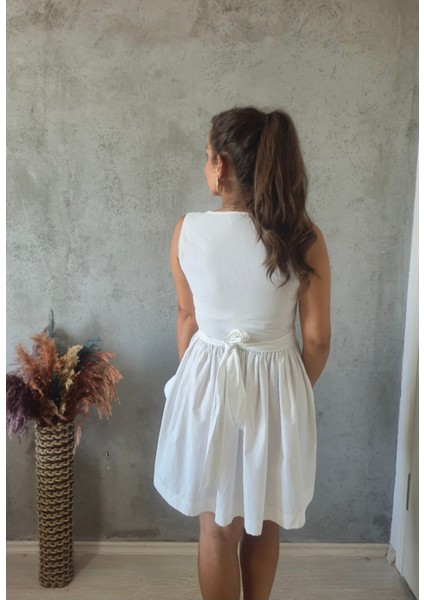 Kuşakli Kruvaze Yaka Elbise modelleri