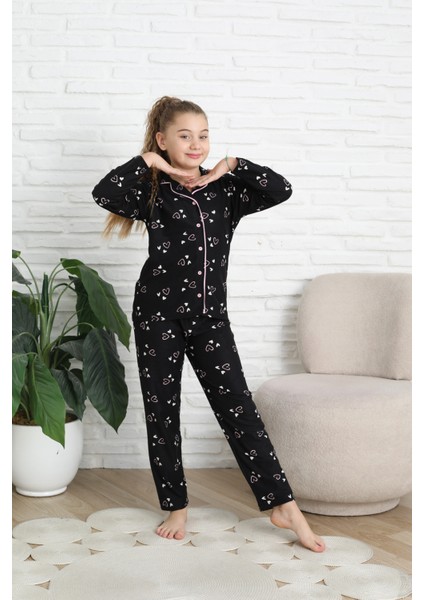 Anne-Kız Pat Yakalı ve Düğme Kapamalı Pijama Takımı 12287