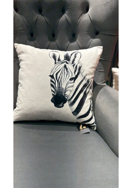 Zebra / Çift Tarafı Baskılı Evelyn Süet Kırlent Kılıfı 43 x 43