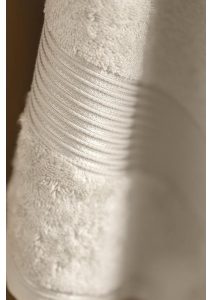 Yeni Sezon Clarette Banyo Havlusu - Soft Gri - 90X150 cm - Soft Gri modelleri