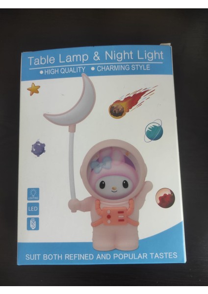 Astronot Model Karakterli Kalemtraşlı Soft Pembe Masa Lambası Gece Lambası