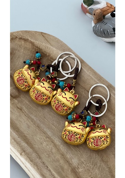 5'li Set Feng Shui Bereket ve Şans Kedisi Anahtarlığı (5 Adet Maneki Neko Kırmızı Detaylı Gold Anahtarlık)