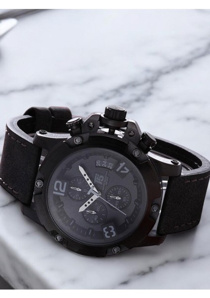 Erkek Kol Saati – Siyah Büyük Kasa – Siyah Deri Kordon – Kronograf & Takvim – Su Geçirmez fiyatları