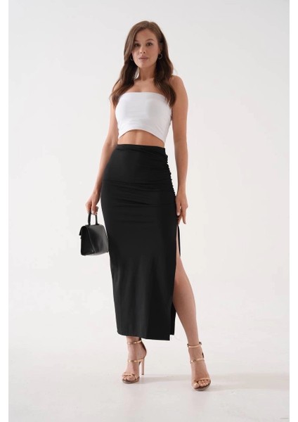 Uzun Yırtmaçlı Ince Kumaş Etek Siyah