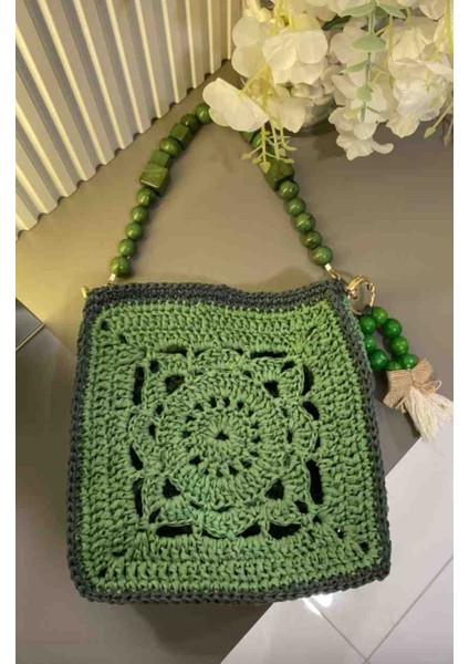 Yeşil Çanta modelleri