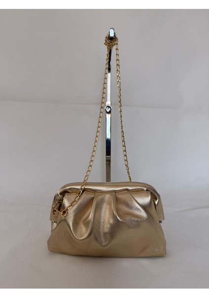 Adın Portföy & Omuz Çantası – Zincir Askılı, Şık Tasarım