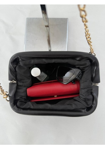 Adın Portföy & Omuz Çantası – Zincir Askılı, Şık Tasarım modelleri