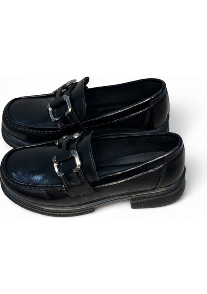 Aria Siyah Deri Kalın Taban Kadın Makosen Loafer