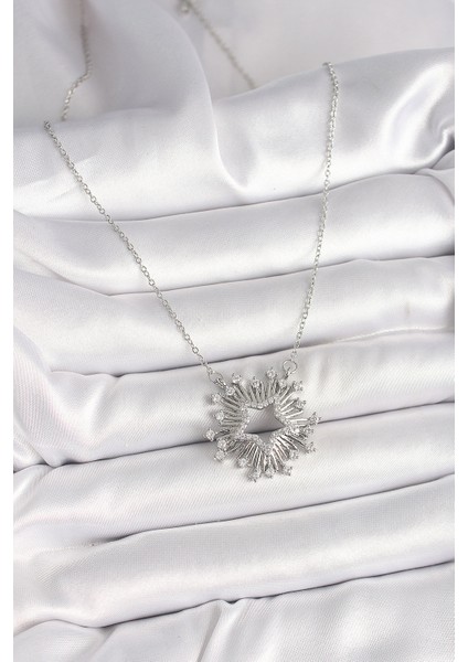 316L Çelik Gümüş Renk Zirkon Taşlı Yıldız Model Kadın Kolye fiyatları