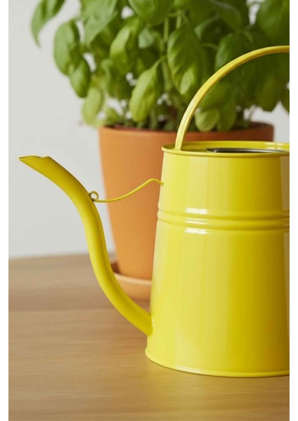 Sophia 2 Litre Metal Çiçek Saksı Sulama Kabı Sarı - Modern Dekoratif Çok Amaçlı Sulak indirimleri