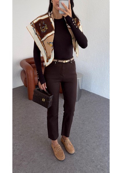 Kahverengi Momfit Jean modelleri