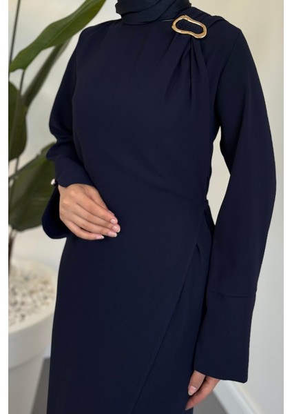 Lorvil Yandan Bağlamalı Büyük Beden Elbise Lacivert fırsatları