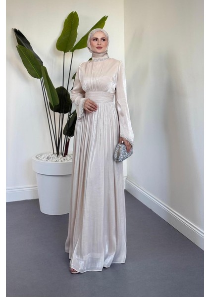 Saoris Boynu Kolu Taşlı Jan Jan Abiye Krem