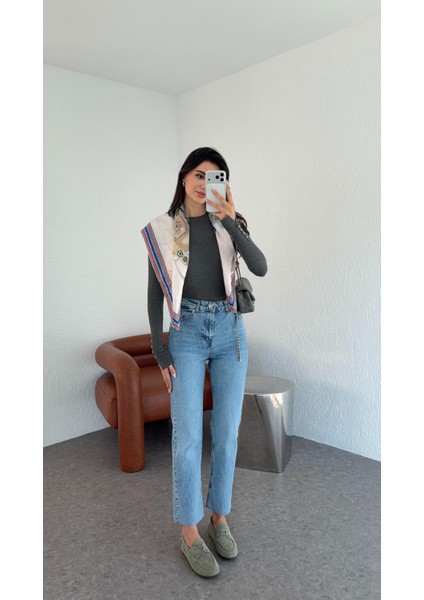 Açık Mavi Momfit Jean