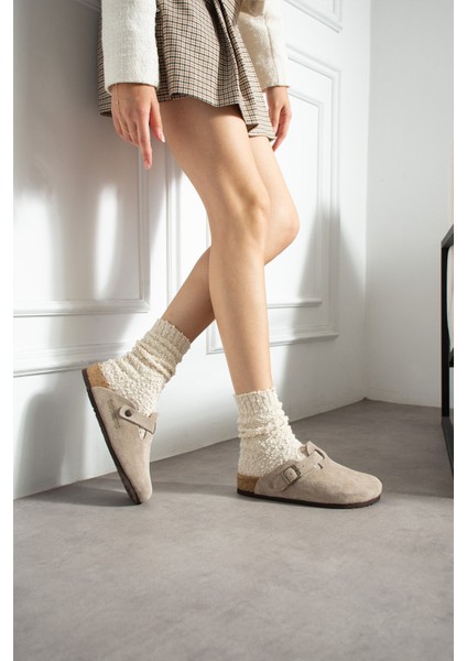 Oslo Süet Mantar Taban Anatomik Terlik fiyatları