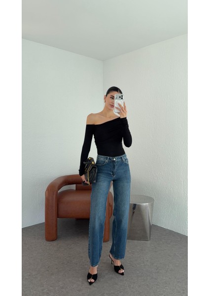 Yıkamalı Koyu Mavi Straight Jean