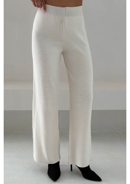 Zamansız Şıklık: Kadın Triko Takım (Ceket & Pantolon) - Yeni Sezon Koleksiyonu 3006 fırsatları