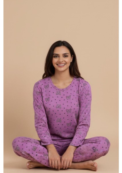 Kadın Pijama Takımı – Mor Desenli Uzun Kollu | Rahat ve Yumuşak Kumaşlı Ev Pijaması modelleri