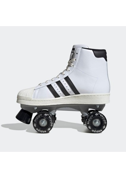 JS4038 Superstar 82 Skate W