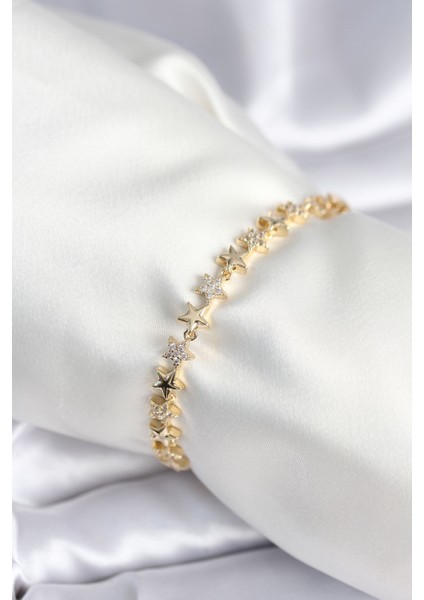 Pirinç Gold Renk Yıldız Model Kadın Bileklik - TJ-BB7968