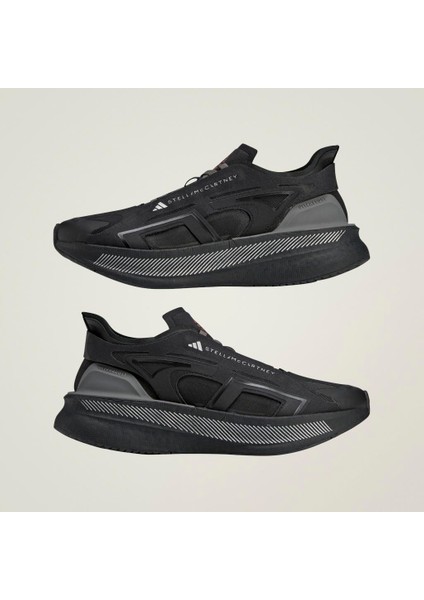 IE8771 Asmc Ultraboost 5 modelleri